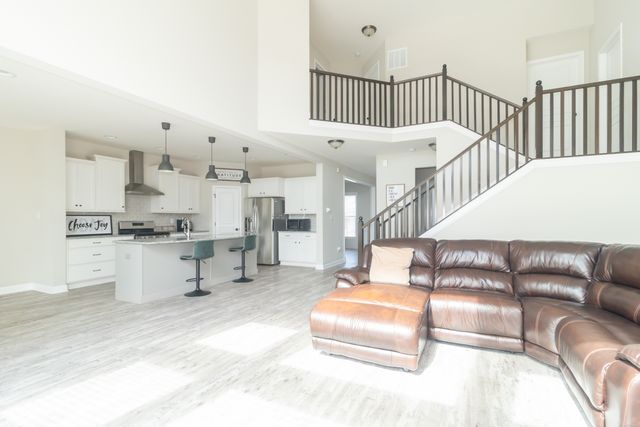 6481 Treeline Lane, Mccordsville, IN 46055