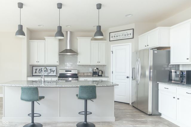 6481 Treeline Lane, Mccordsville, IN 46055