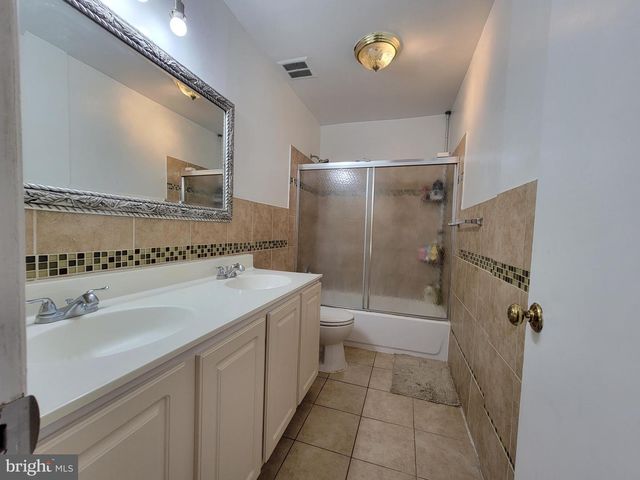 2426 KILPATRICK PL, Dumfries, VA 22026