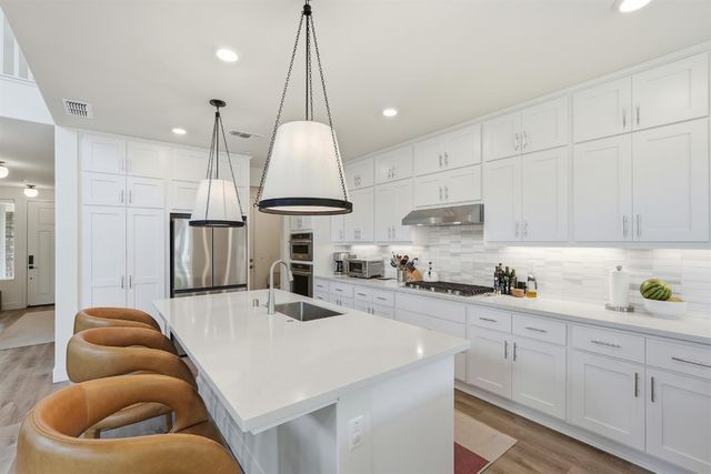 204 McKays Point Pl, West Sacramento, CA 95605