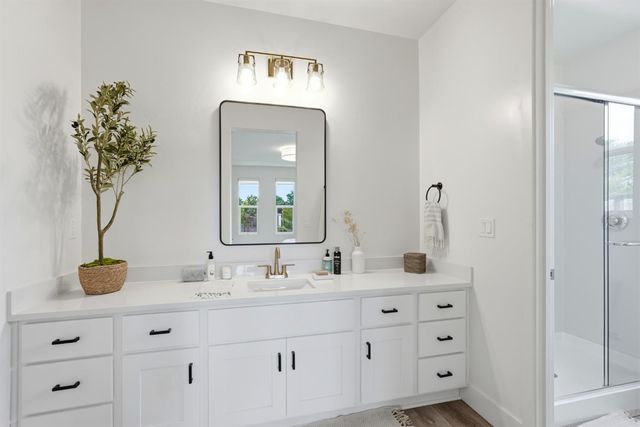 204 McKays Point Pl, West Sacramento, CA 95605