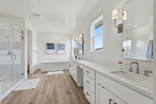 204 McKays Point Pl, West Sacramento, CA 95605