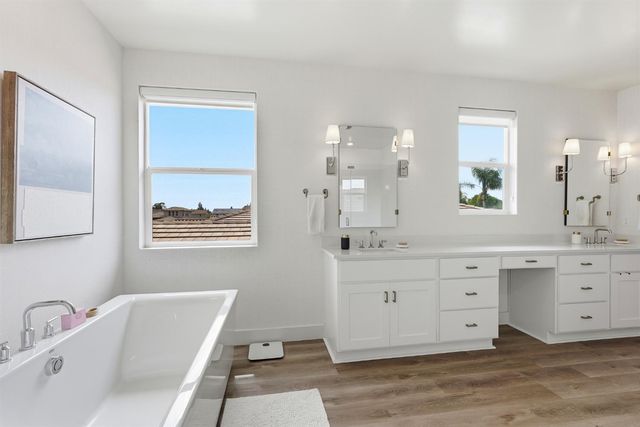 204 McKays Point Pl, West Sacramento, CA 95605