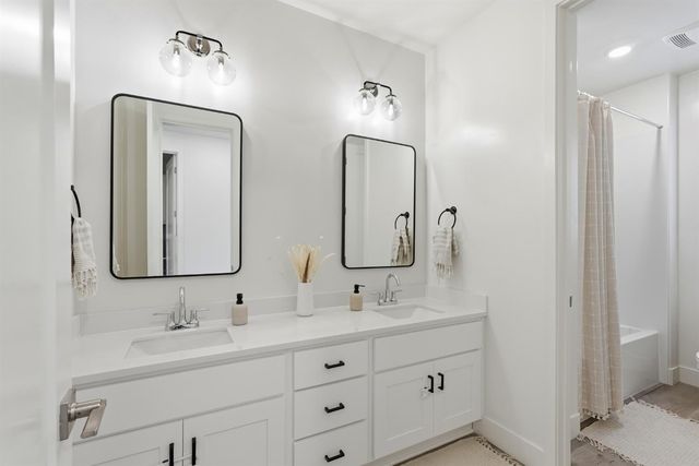 204 McKays Point Pl, West Sacramento, CA 95605