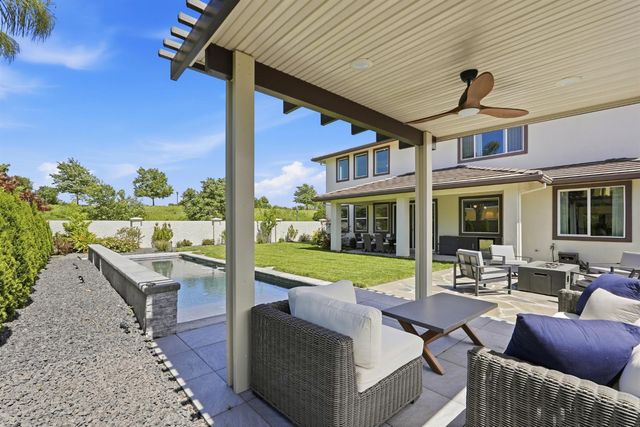 204 McKays Point Pl, West Sacramento, CA 95605