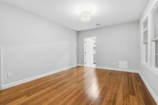 318 Comncord Ave 318, Cambridge, MA 02138
