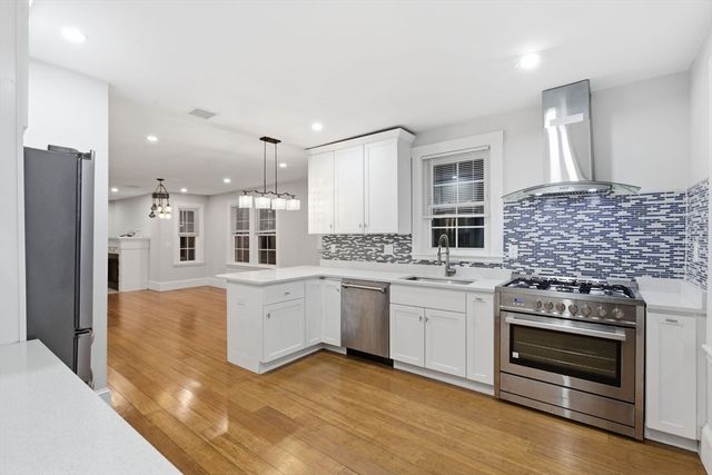 318 Comncord Ave 318, Cambridge, MA 02138
