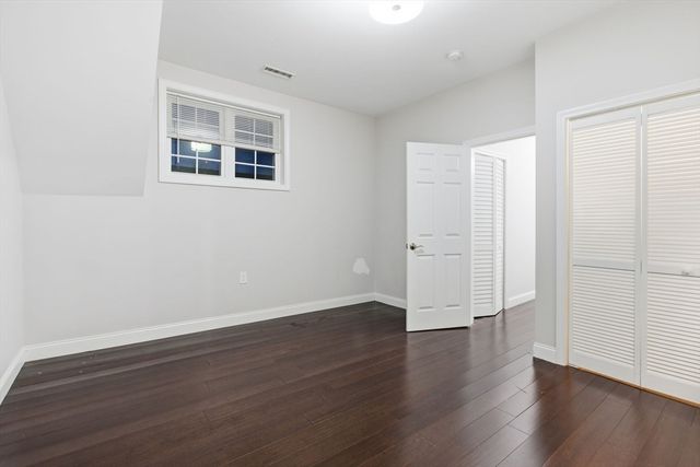 318 Comncord Ave 318, Cambridge, MA 02138