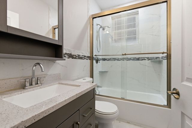 318 Comncord Ave 318, Cambridge, MA 02138