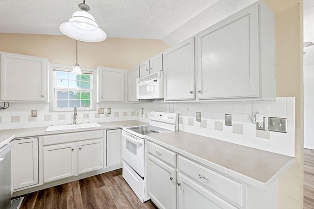 10403 W Rita Court, Wichita, KS 67209