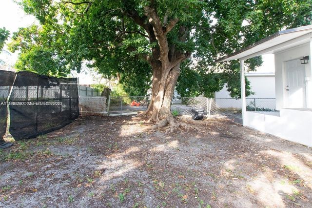1812 NW 64th Street, Miami, FL 33147