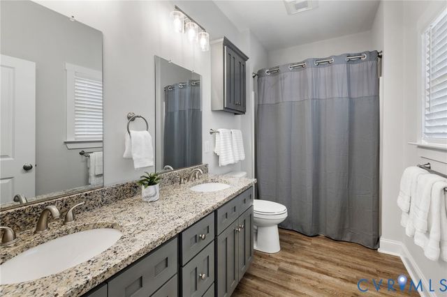 3269 Lowry Rd, Columbia, VA 23038