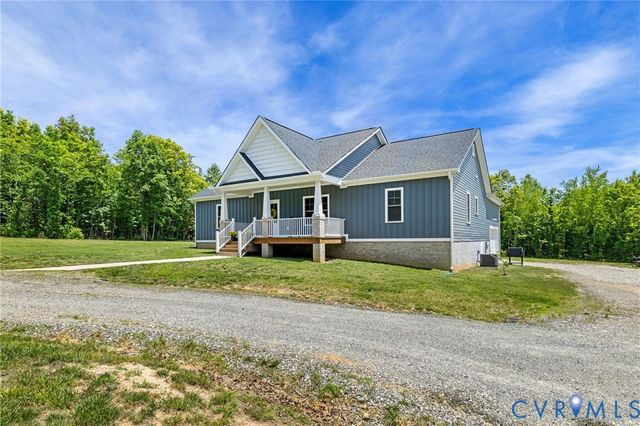 3269 Lowry Rd, Columbia, VA 23038