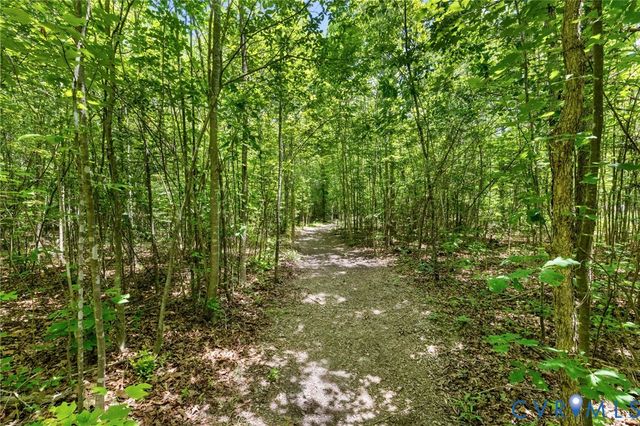 3269 Lowry Rd, Columbia, VA 23038