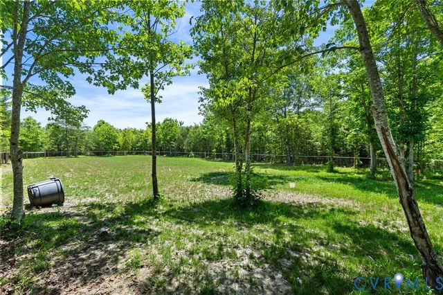 3269 Lowry Rd, Columbia, VA 23038