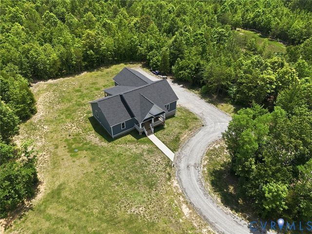 3269 Lowry Rd, Columbia, VA 23038