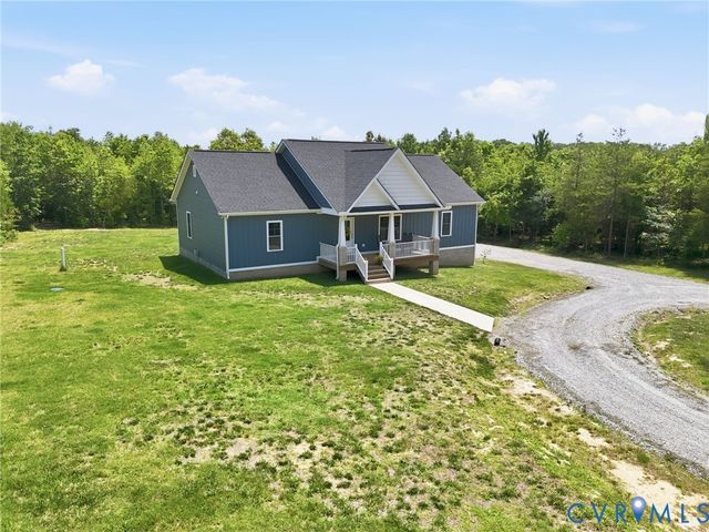 3269 Lowry Rd, Columbia, VA 23038