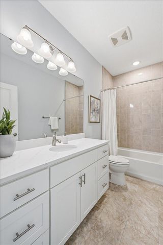 17908 Greenwich Way, Lakeville, MN 55044