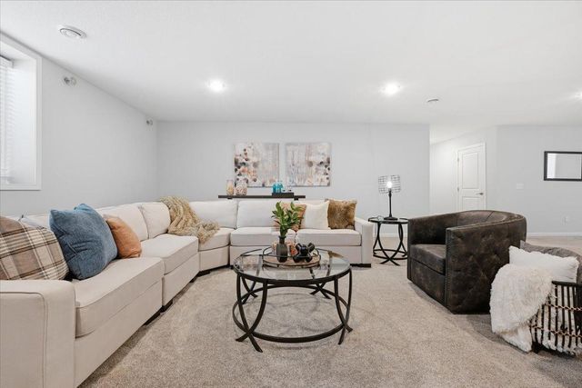 17908 Greenwich Way, Lakeville, MN 55044