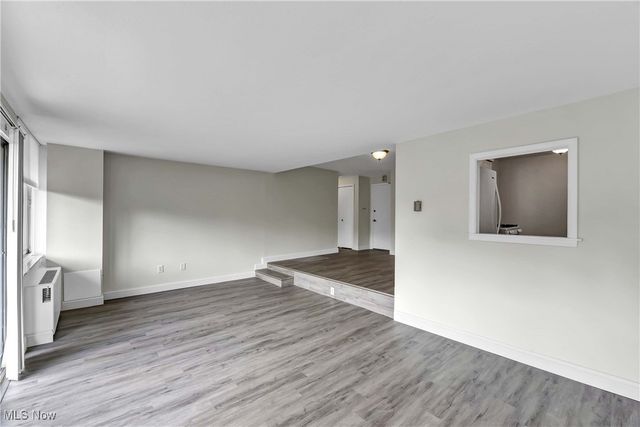 12900 Lake Avenue 211, Lakewood, OH 44107