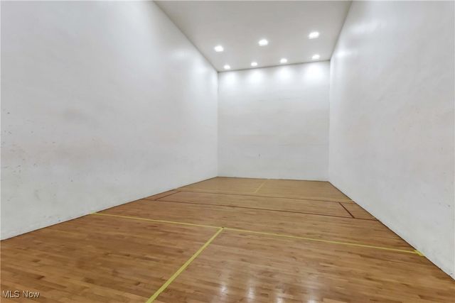 12900 Lake Avenue 211, Lakewood, OH 44107