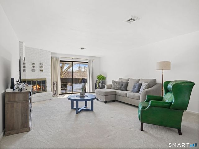 192 Gillies Lane 192, Norwalk, CT 06854