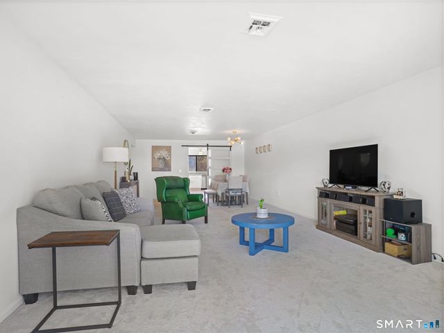 192 Gillies Lane 192, Norwalk, CT 06854