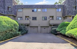 192 Gillies Lane 192, Norwalk, CT 06854