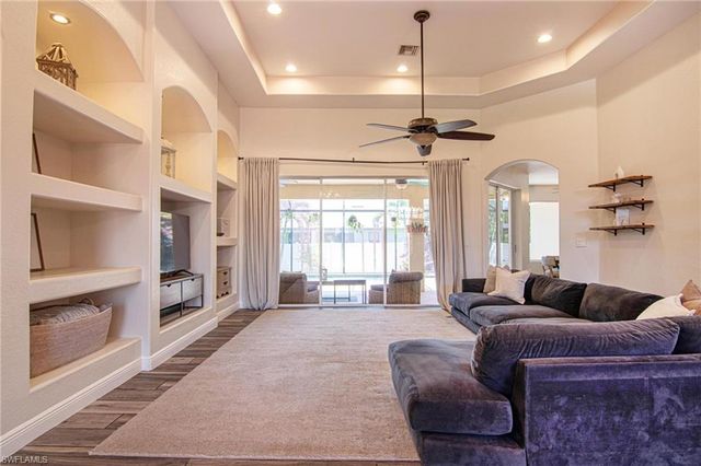 1824 NW 21st PL, Cape Coral, FL 33993