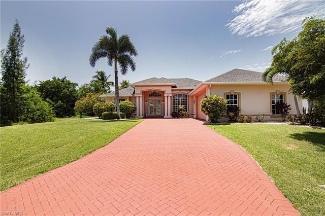 1824 NW 21st PL, Cape Coral, FL 33993