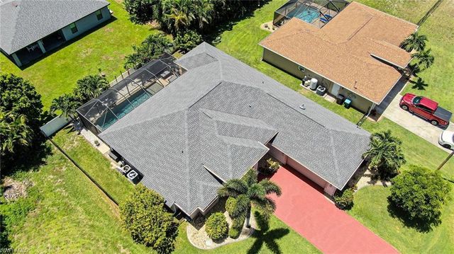 1824 NW 21st PL, Cape Coral, FL 33993