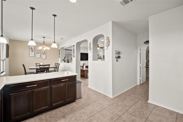 351 New Bridge DR, Kyle, TX 78640