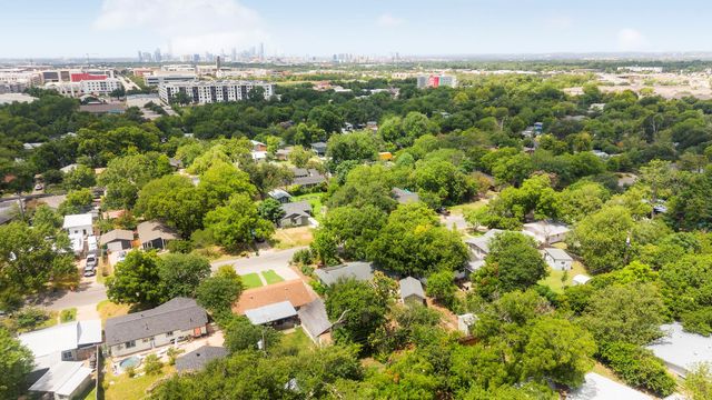 1416 Corona DR, Austin, TX 78723