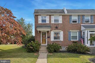 539 OVERLOOK RD, Philadelphia, PA 19128