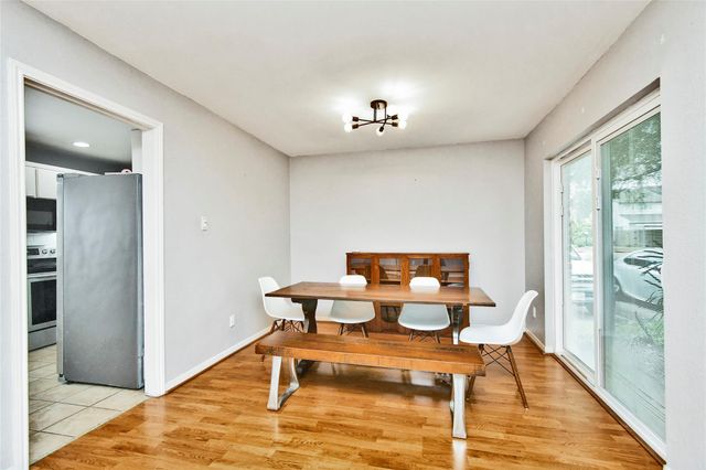 9234 Westwood Village Drive 17, Houston, TX 77036