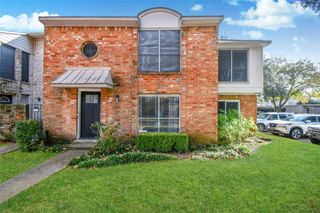 9234 Westwood Village Drive 17, Houston, TX 77036