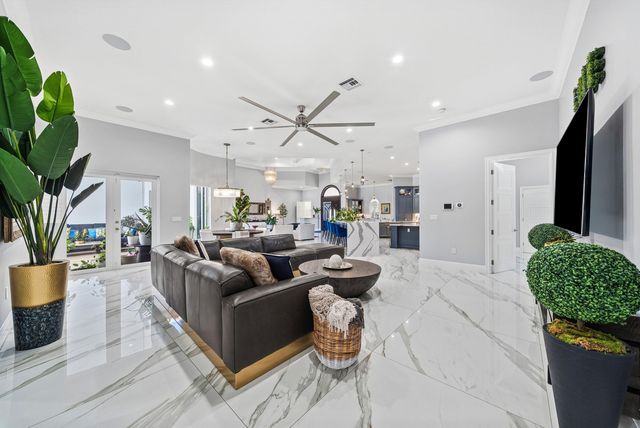 6635 E Calumet Circle, Lake Worth, FL 33467