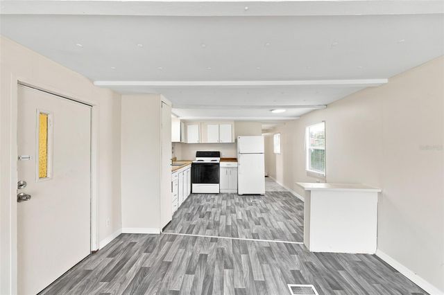 7130 COMMONS BOULEVARD, Port Richey, FL 34668