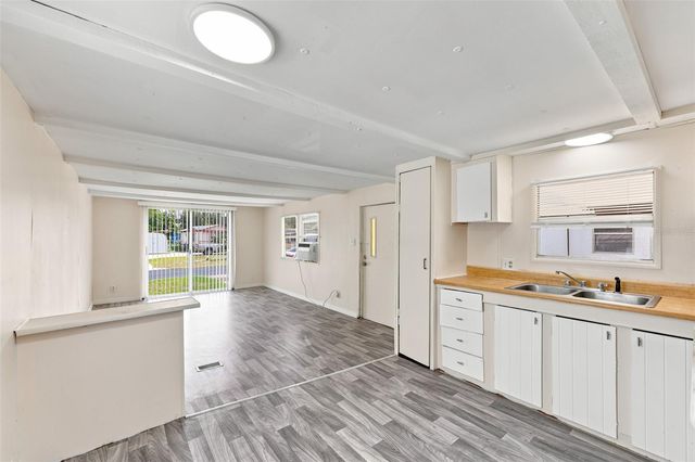 7130 COMMONS BOULEVARD, Port Richey, FL 34668