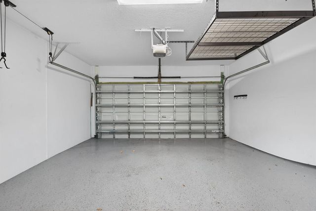 325 NW 33rd Lane, Pompano Beach, FL 33069