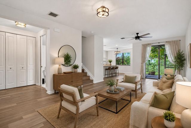 325 NW 33rd Lane, Pompano Beach, FL 33069
