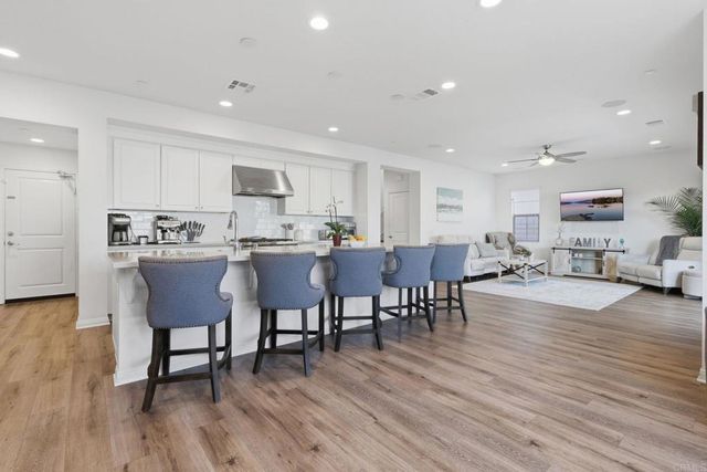 6 Volanta Court, Rancho Mission Viejo, CA 92694