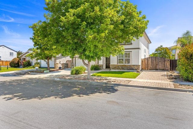 9110 Avezan Way, Gilroy, CA 95020
