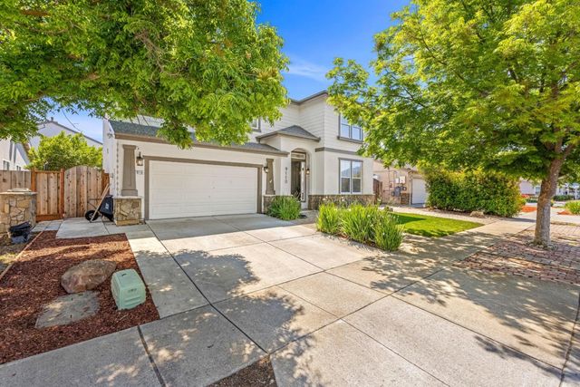 9110 Avezan Way, Gilroy, CA 95020