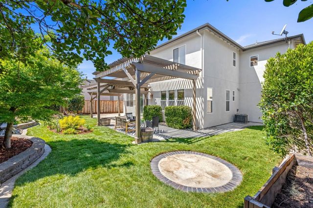 9110 Avezan Way, Gilroy, CA 95020