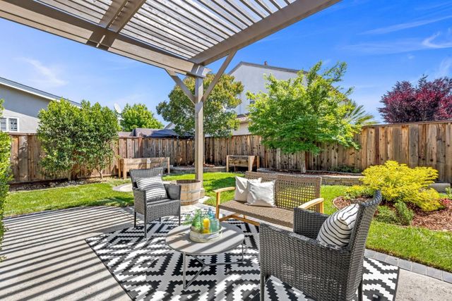 9110 Avezan Way, Gilroy, CA 95020
