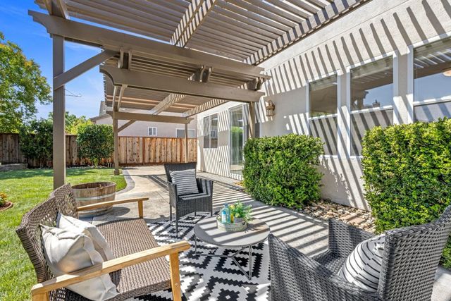 9110 Avezan Way, Gilroy, CA 95020