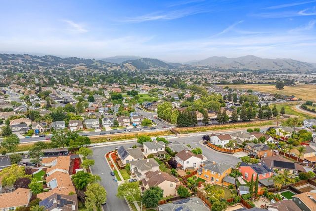 9110 Avezan Way, Gilroy, CA 95020