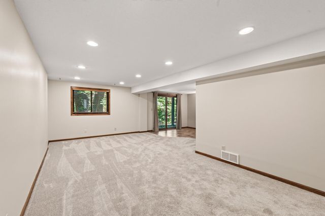 5526 Meister Road, Fridley, MN 55432