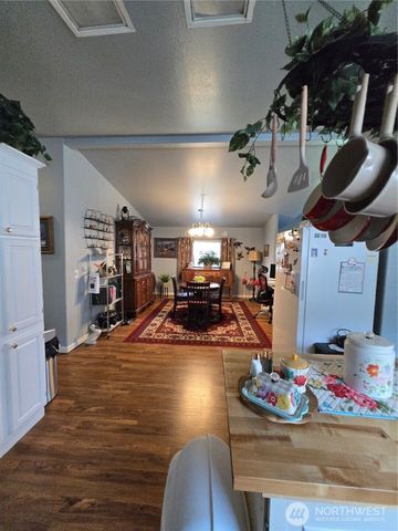 1466 Ferrier Road, Winlock, WA 98596